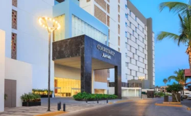 Courtyard by Marriott Mazatlán Beach Resort