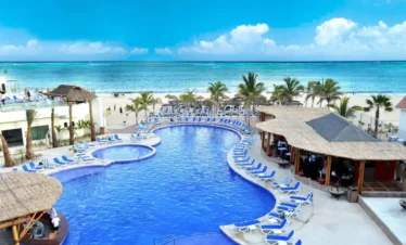 Grand Decameron Los Cabos, A Trademark All Inclusive Resort